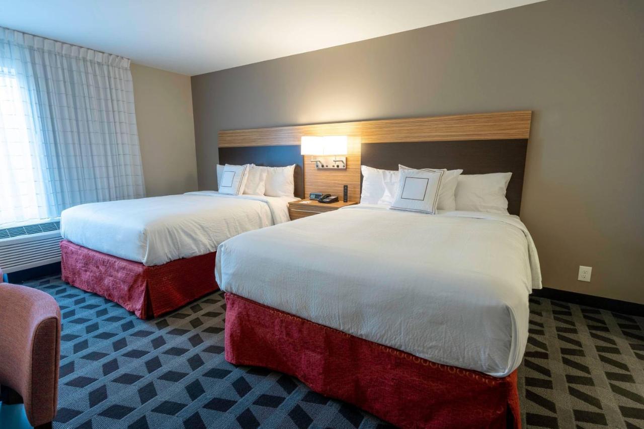 Towneplace Suites By Marriott Clinton Bagian luar foto