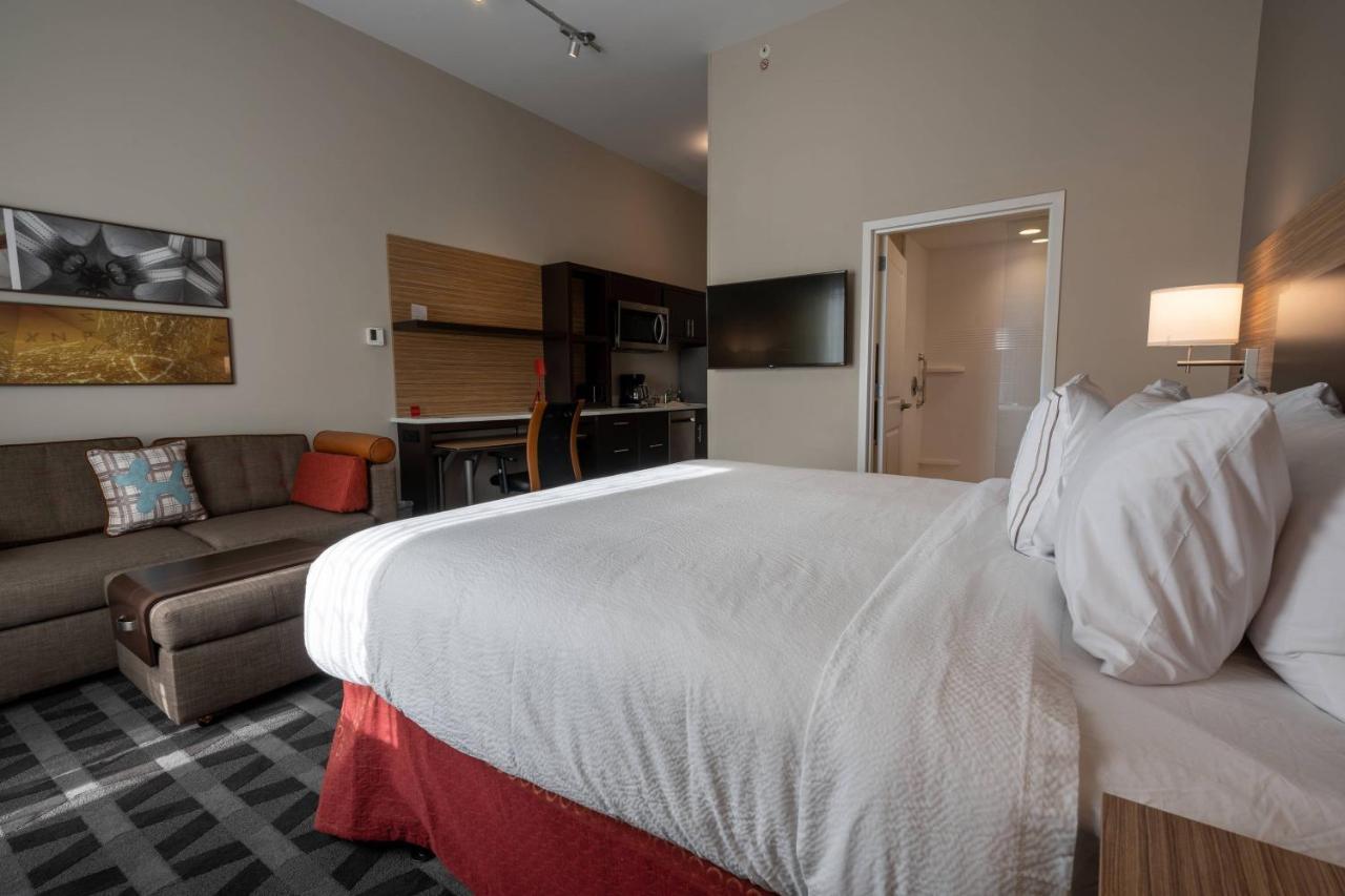 Towneplace Suites By Marriott Clinton Bagian luar foto